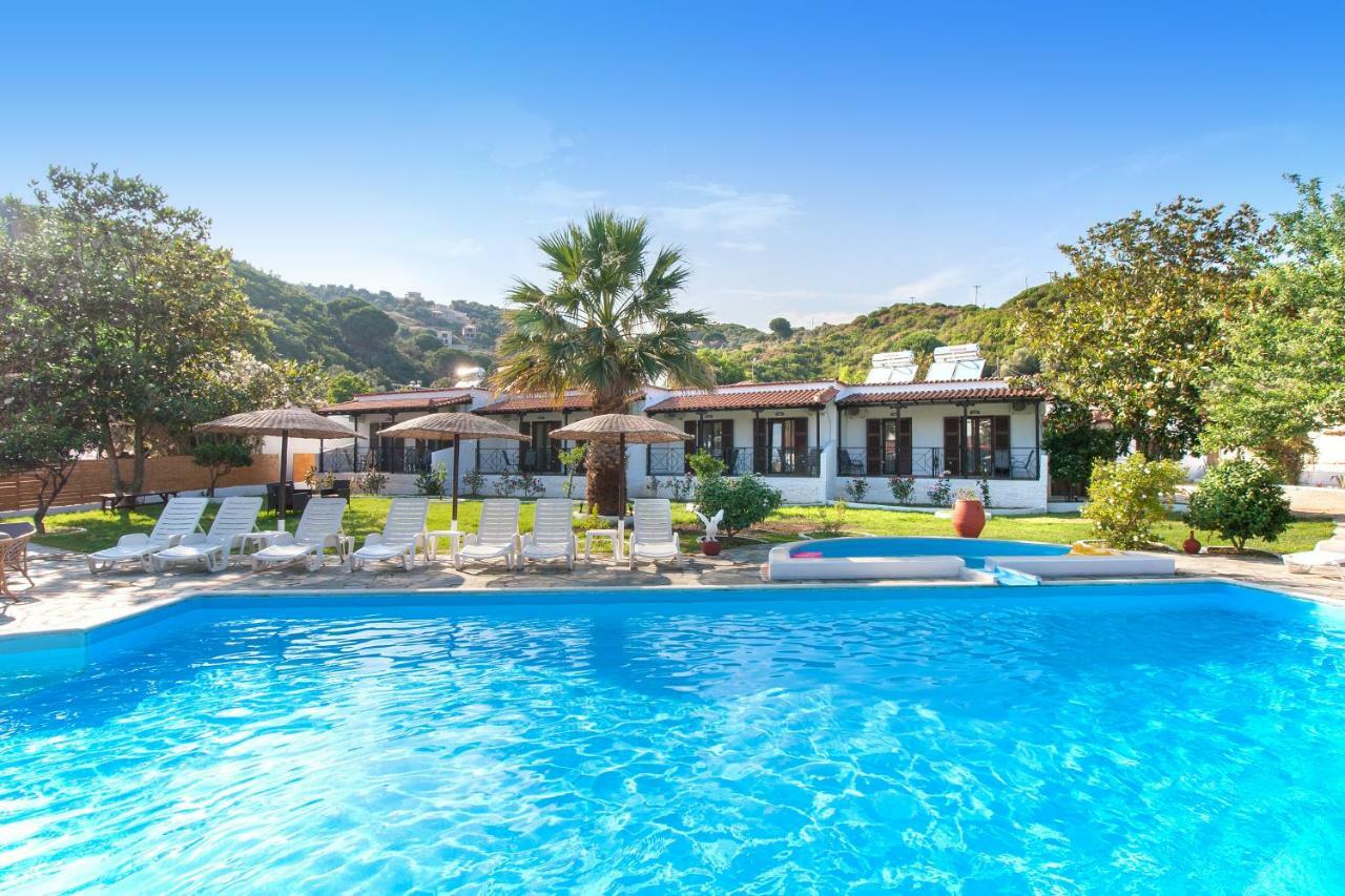 Strawberry Skiathos Agia Paraskevi (Skiathos) Exterior foto