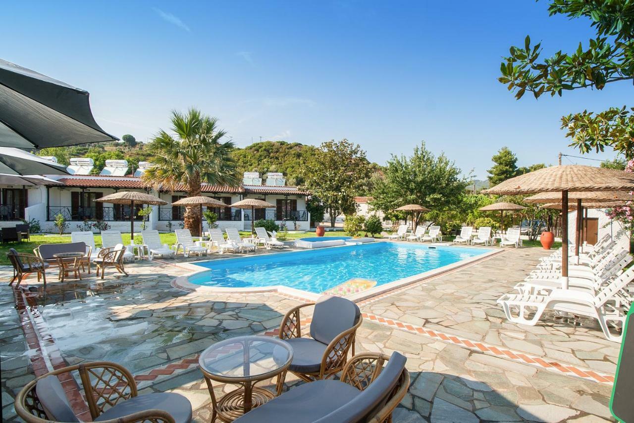 Strawberry Skiathos Agia Paraskevi (Skiathos) Exterior foto