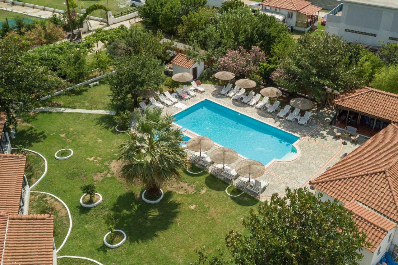 Strawberry Skiathos Agia Paraskevi (Skiathos) Exterior foto