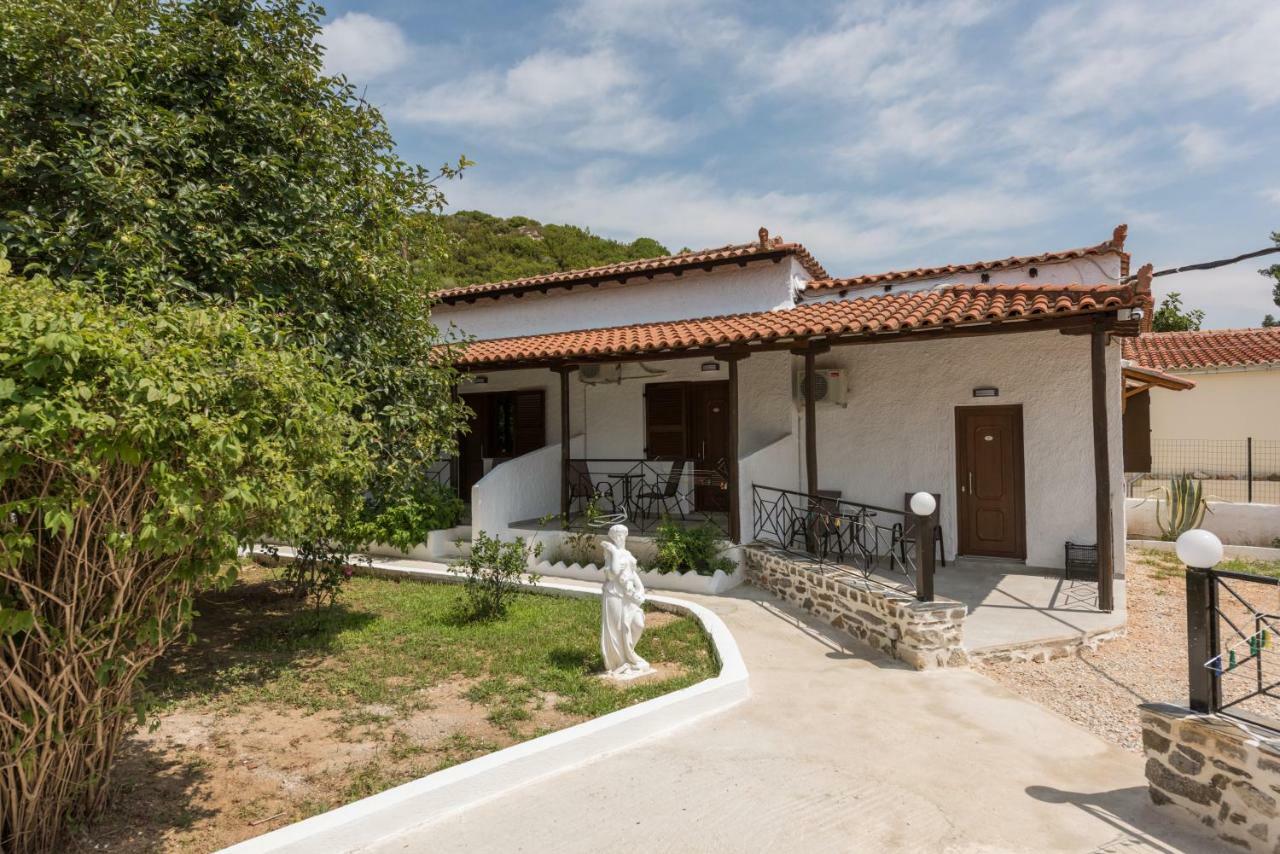 Strawberry Skiathos Agia Paraskevi (Skiathos) Exterior foto