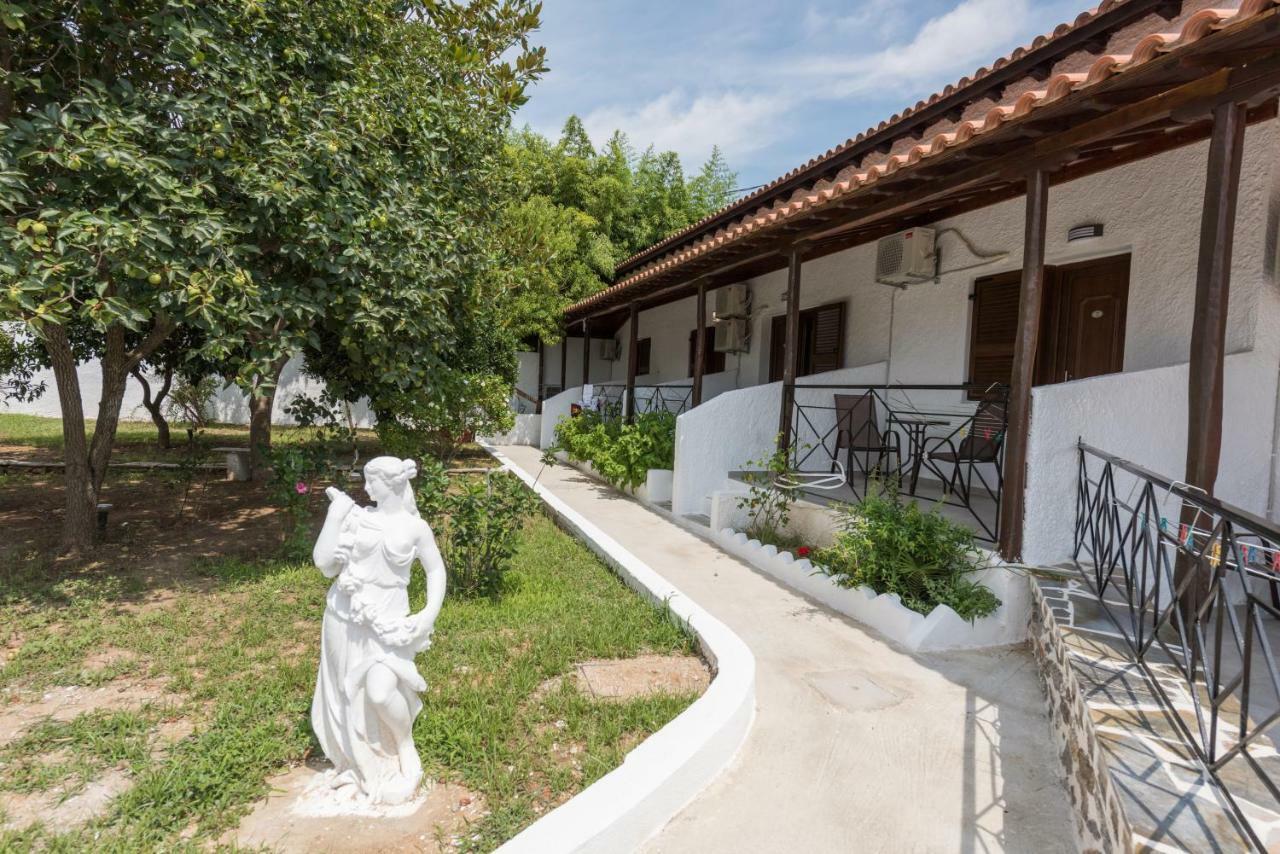 Strawberry Skiathos Agia Paraskevi (Skiathos) Exterior foto