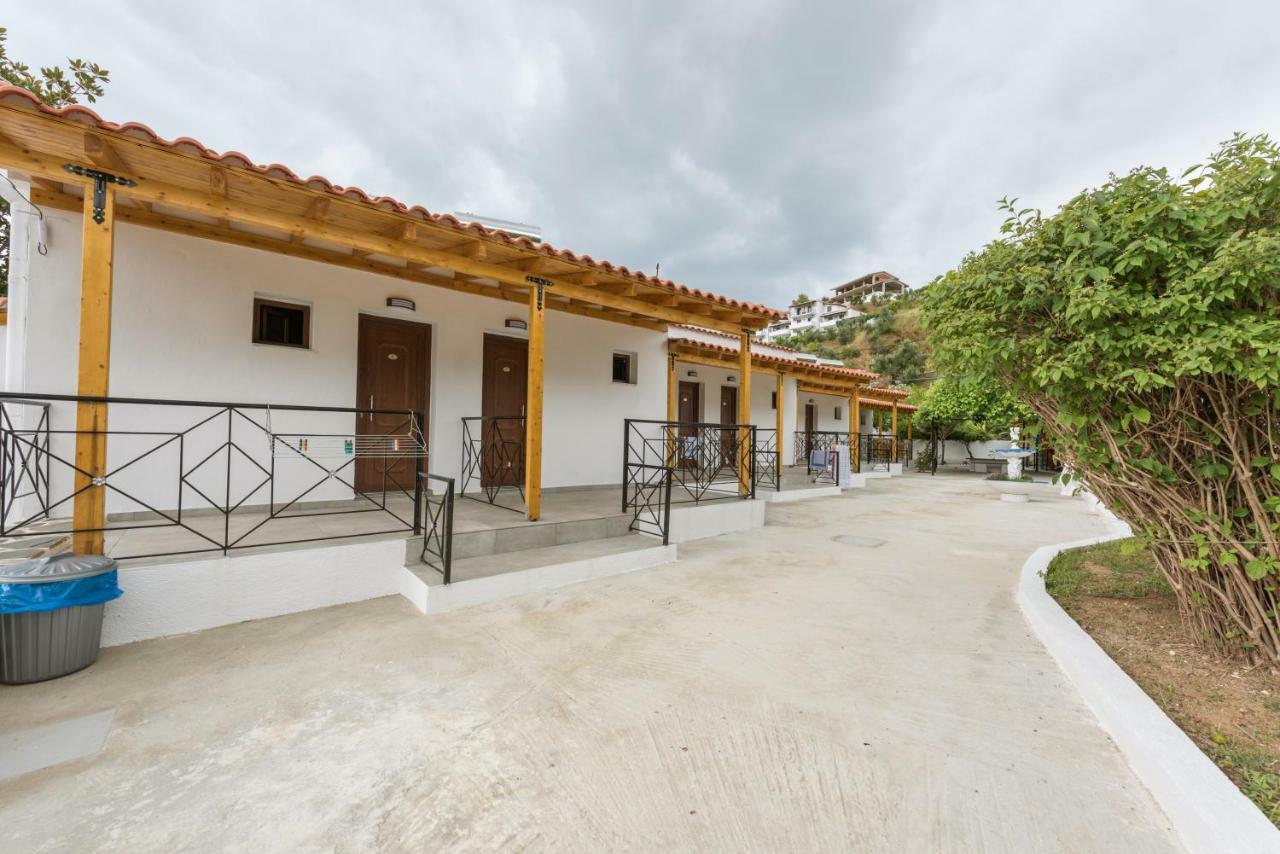 Strawberry Skiathos Agia Paraskevi (Skiathos) Exterior foto