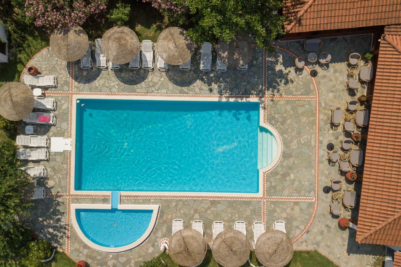 Strawberry Skiathos Agia Paraskevi (Skiathos) Exterior foto