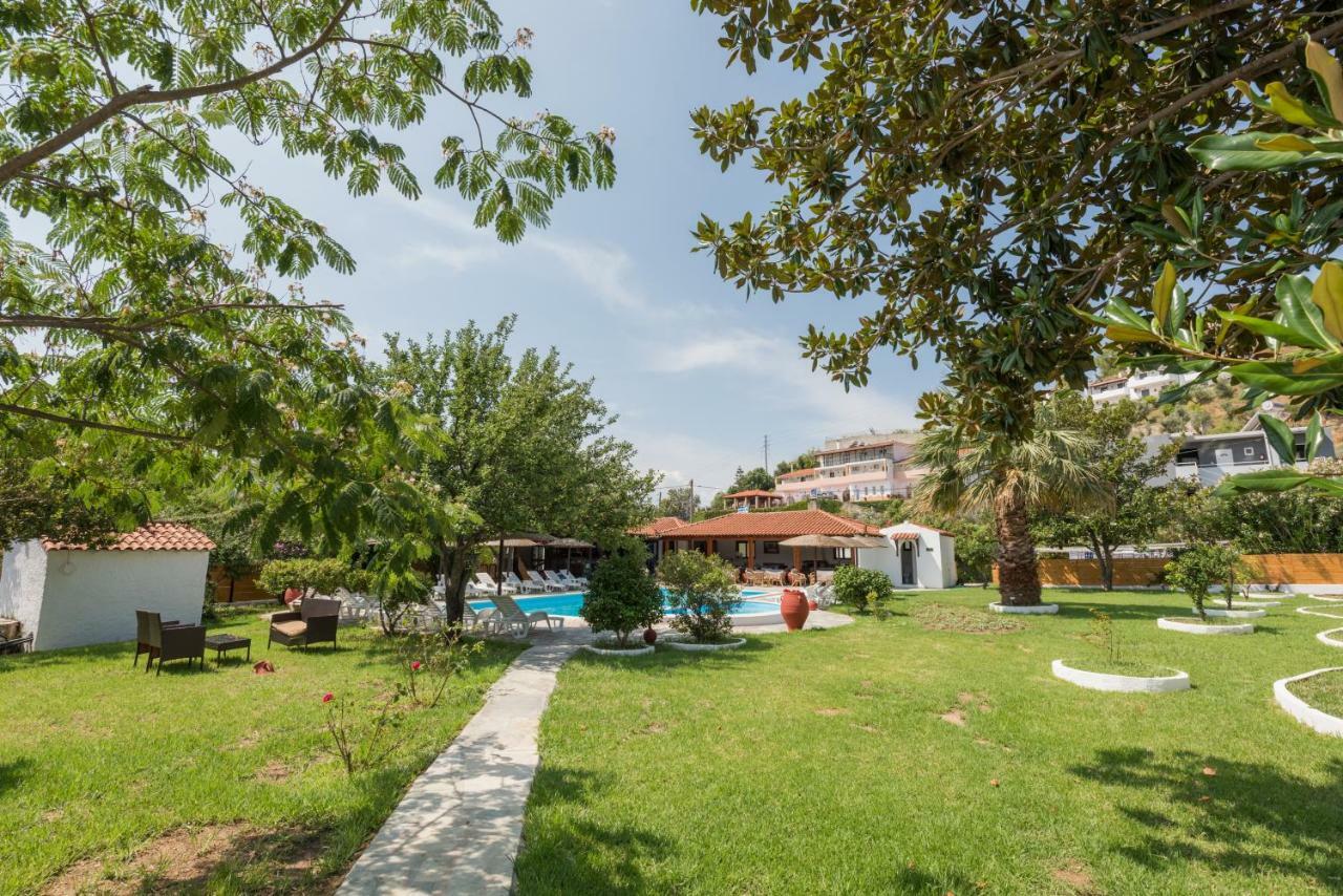 Strawberry Skiathos Agia Paraskevi (Skiathos) Exterior foto